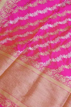 Elegant Pink Banarasi Handloom Pure Katan Silk Saree: A Timeless Classic