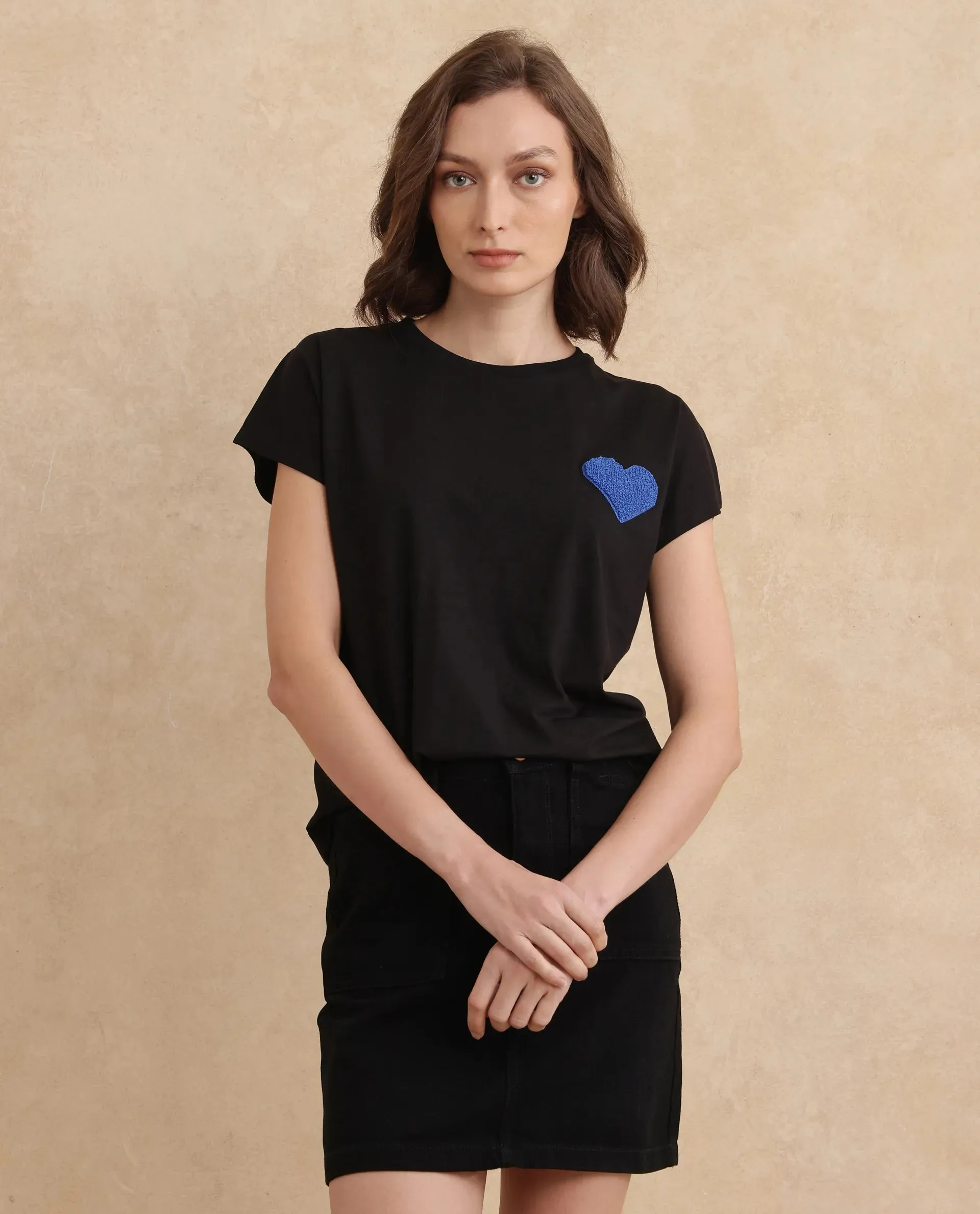 Rareism Women Janori Black Rayon Nylon Fabric Extended Sleeve Collared Neck Regular Fit Plain T-Shirt