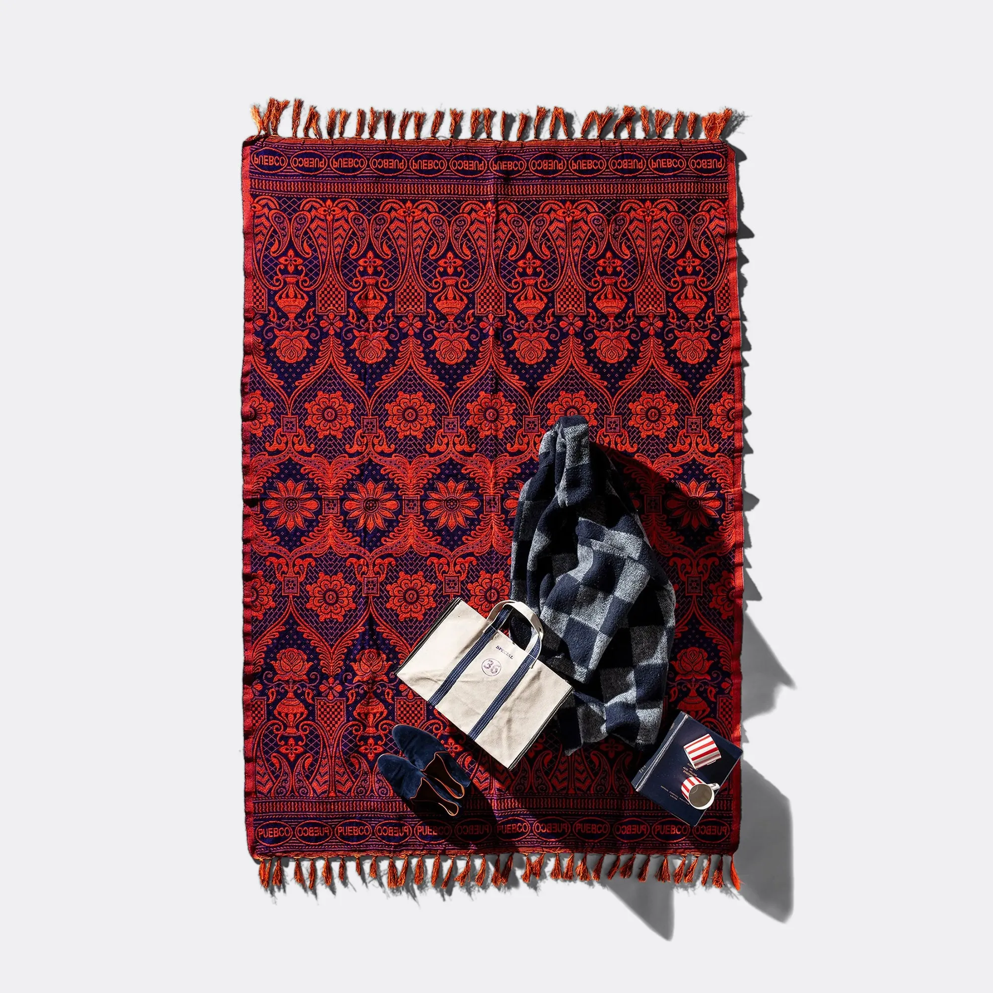 Reversible Jacquard Rug - Navy Blue