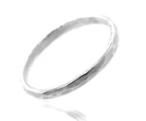 Stylish 2mm Hammered Band