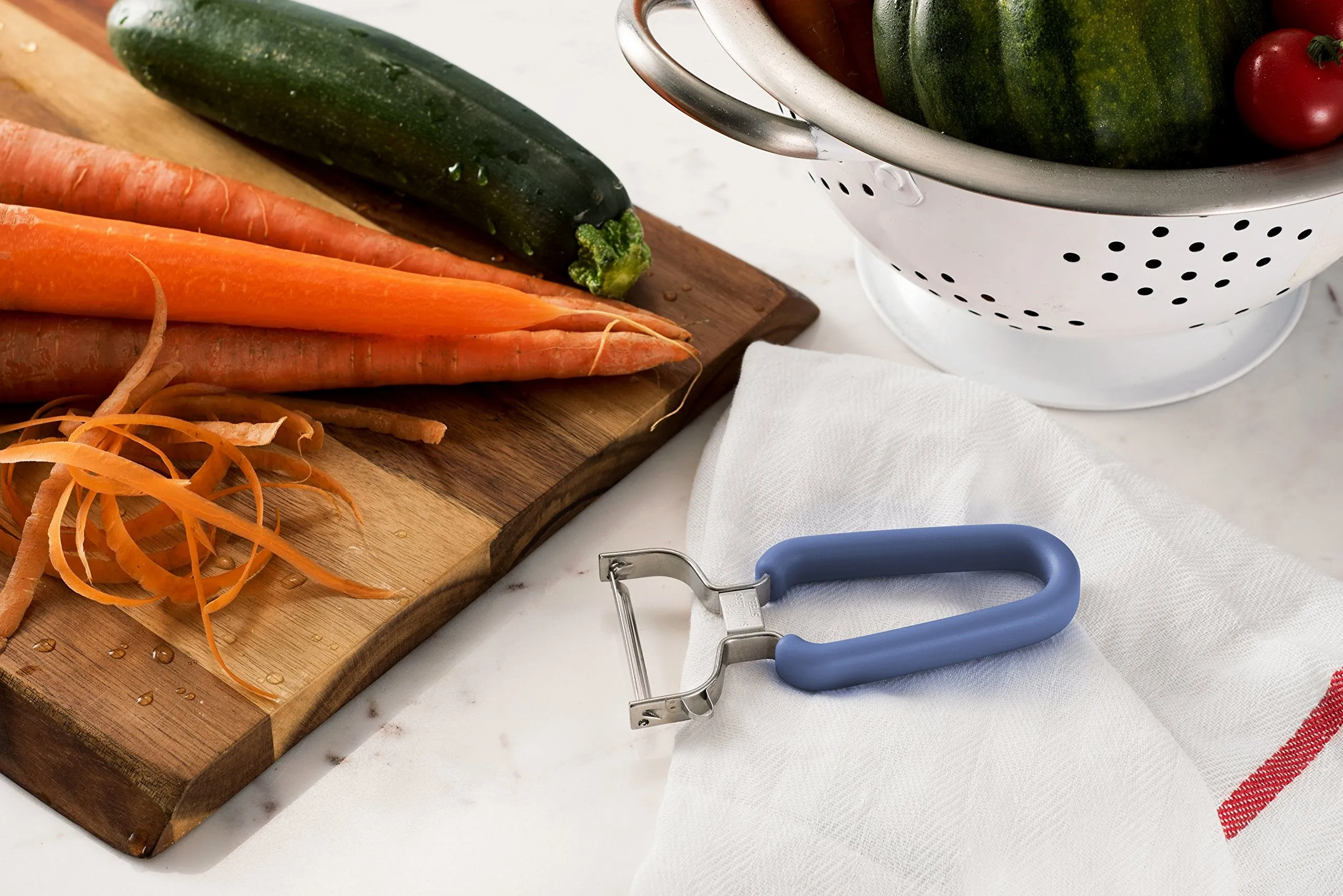 Swissler Silicone Soft Grip Ultra Sharp Stainless Steel Peeler (Gray)