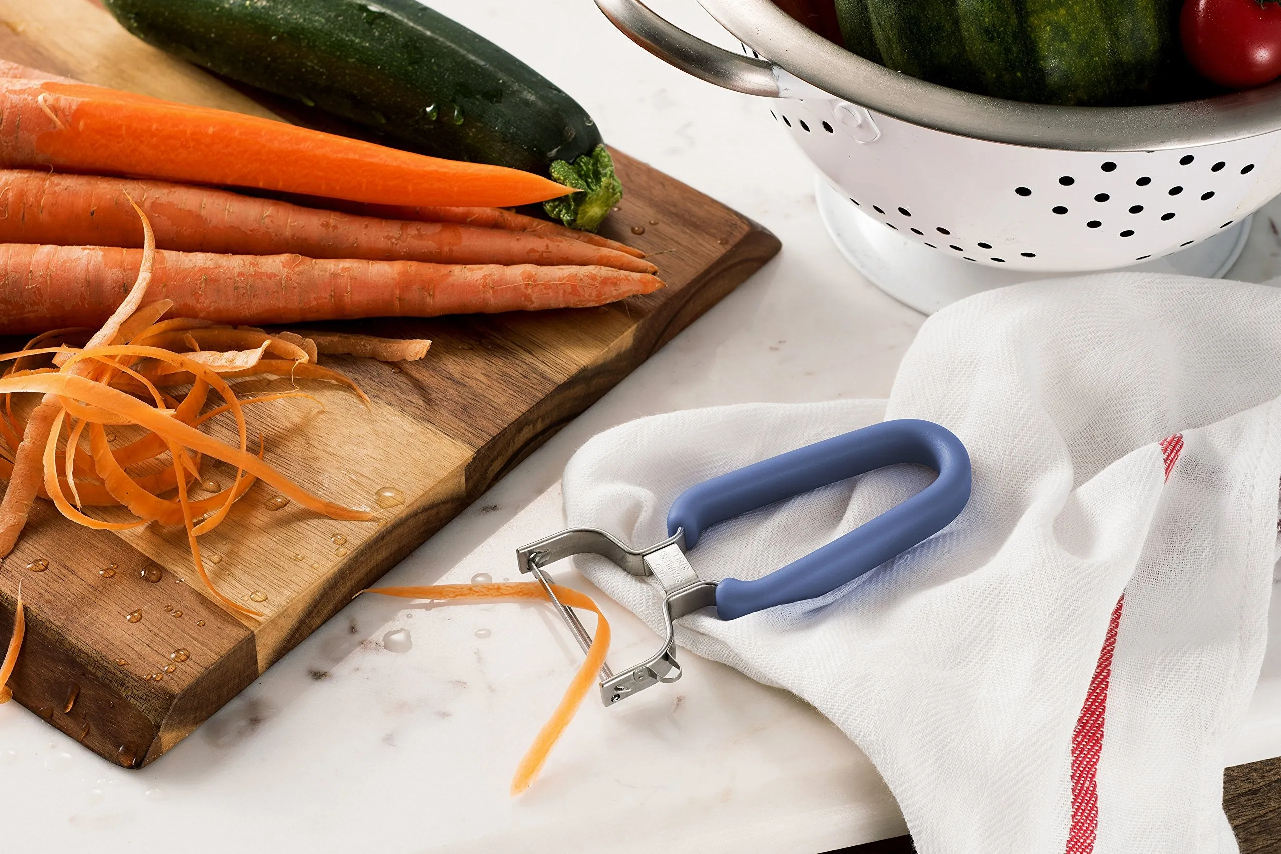 Swissler Silicone Soft Grip Ultra Sharp Stainless Steel Peeler (Gray)